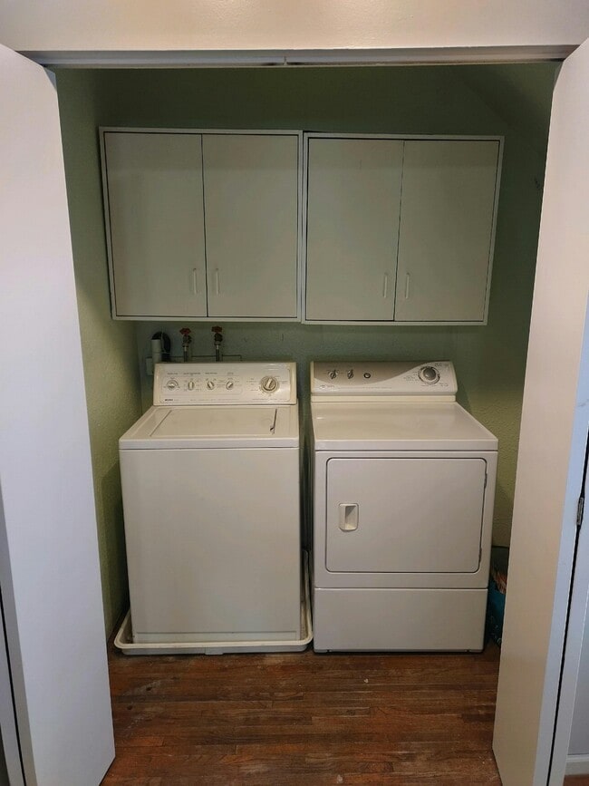 Photo - 530 7th St NW