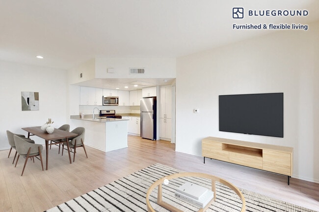 Photo - 1571 Flynn Rd Unit FL3-ID10484A