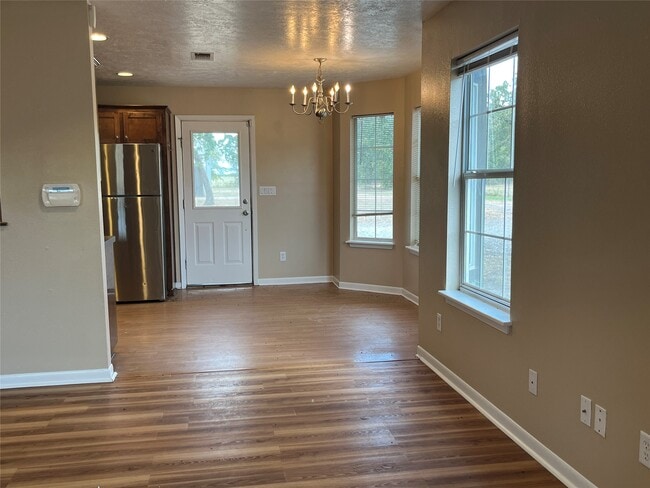 59 W Oak Dr