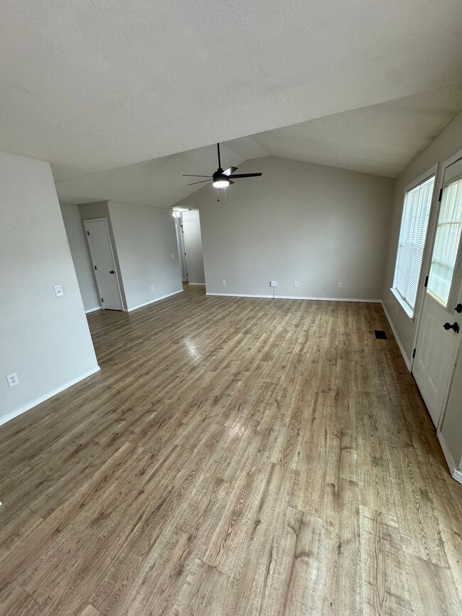 Photo - 3 bed, 2 bath, 2 car garage.