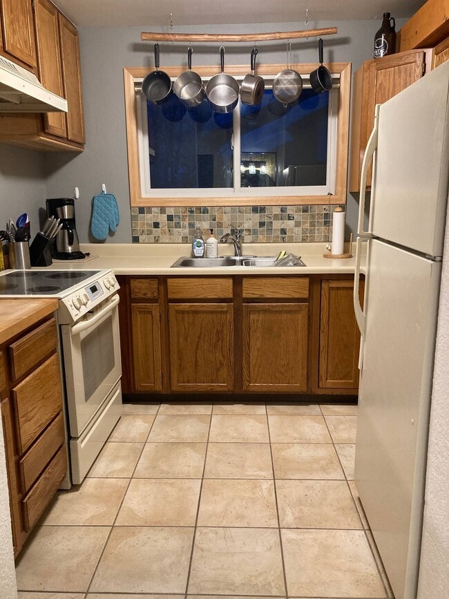Photo - 540 Ore House Plaza Unit A