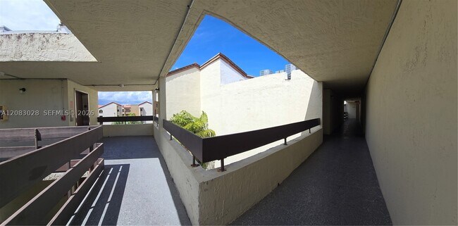 Photo - 8933 SW 123rd Ct Unit 401