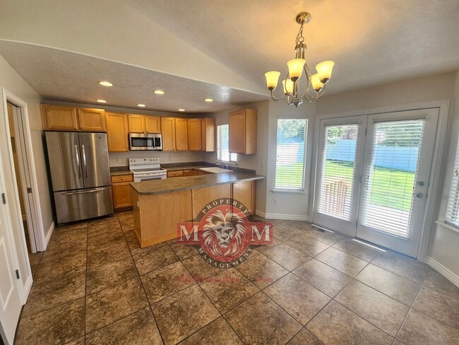Photo - 3 Bed 2 Bath Home in a Herriman