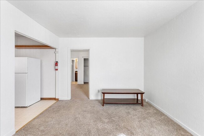 Photo - 3249 Encinal Ave Unit 3249 Encinal Ave #B - LU