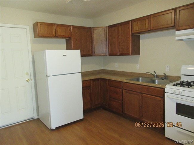 Photo - 3090 E Butler Ave