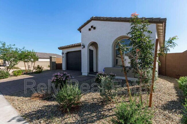 Photo - 11207 W Luxton Ln