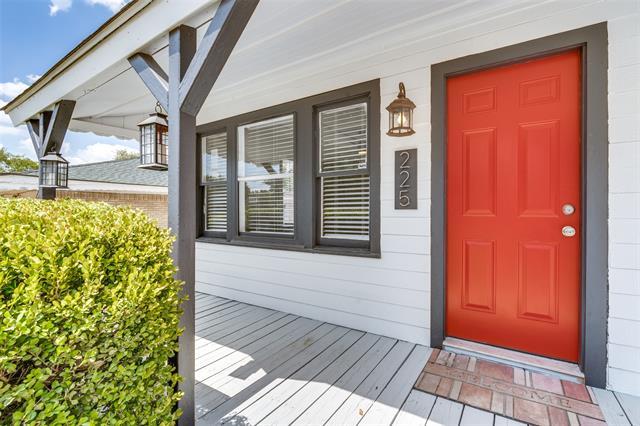 Photo - 225 W Belt Line Rd