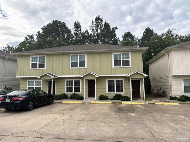 Building Photo - 150 S Crow Rd Rental