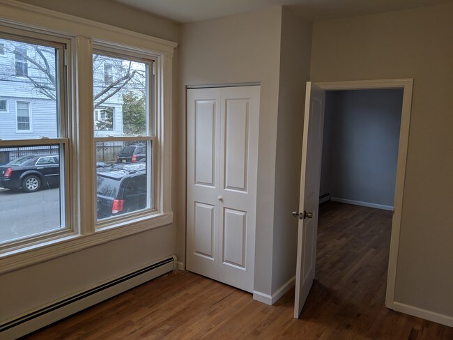 Photo - 42 Rutgers Ave Unidad 1A