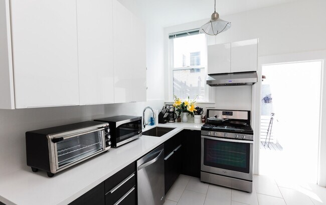 Photo - SoMa South Park Coliving