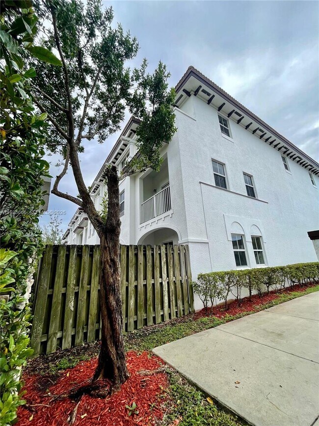 Photo - 8620 NW 97th Ave Unit 202