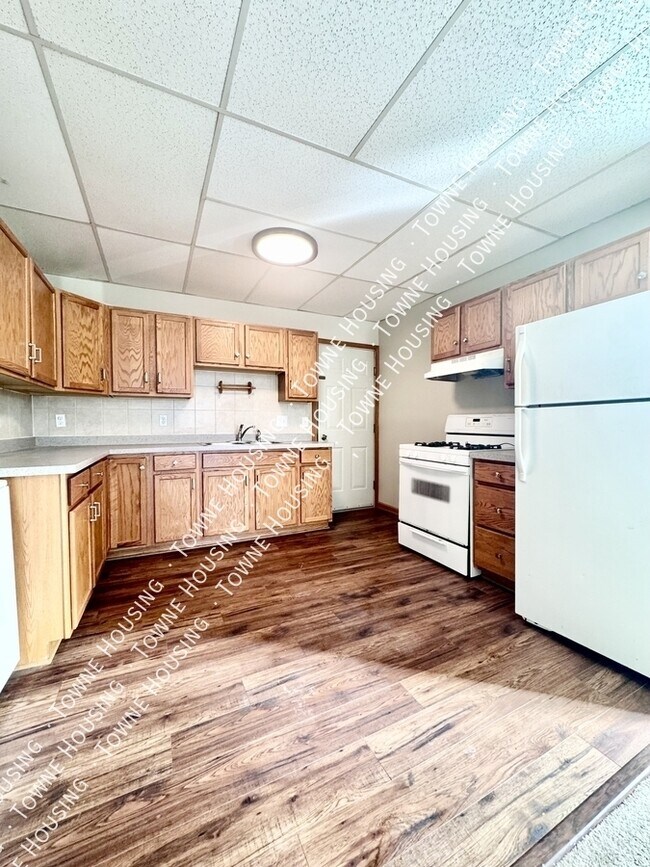 Photo - 374 Olmstead Ave Unit 1