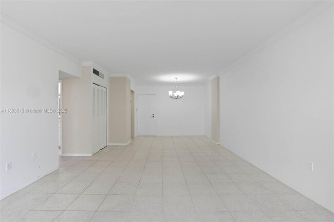 Photo - 800 West Ave Unidad 506