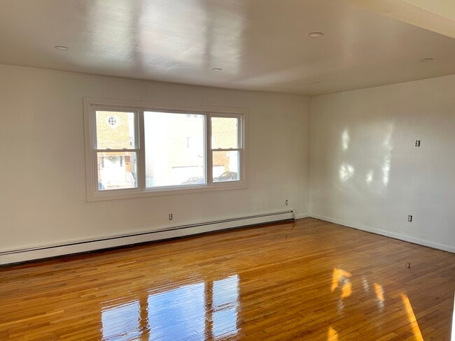 Photo - 284 Washington St Unit 284