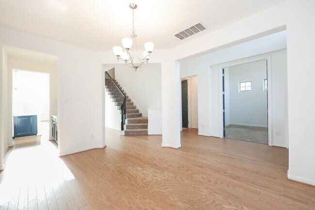 Photo - 2107 Brooke Avery Dr