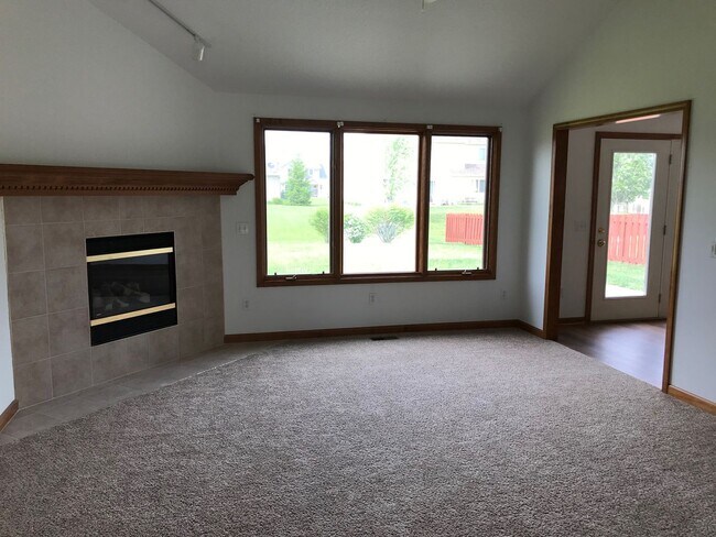 Photo - NWACS House For Rent by Capital Property M...