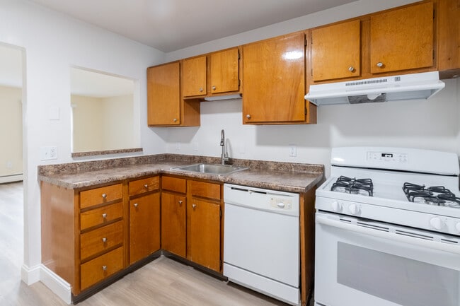 Photo - Newport Landings Apartment Community