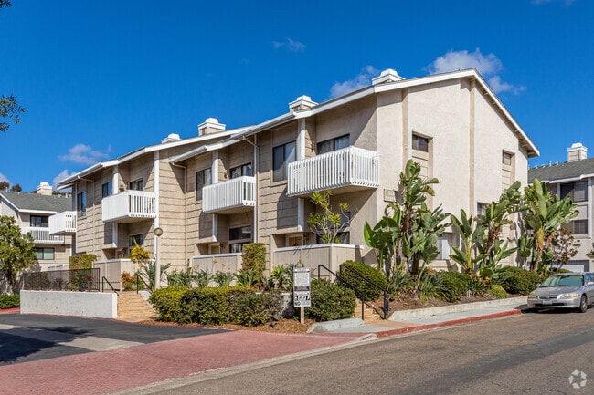 Photo - La Jolla Village Park Apartments