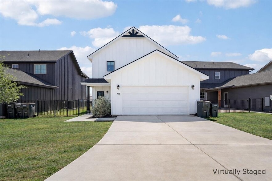 416 Stagecoach Trail