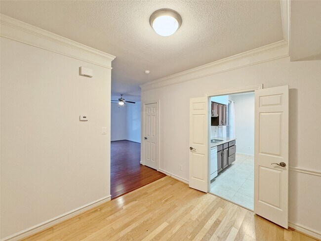 Photo - 2700 Revere St Unit 140
