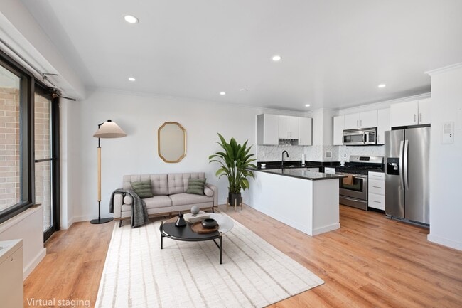 Building Photo - 135 Montgomery St Rental