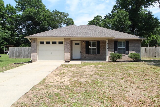 "Spacious 3-Bedroom Brick Home with Fenced... - "Spacious 3-Bedroom Brick Home with Fenced...