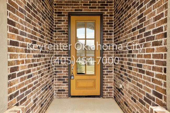 Photo - 1801 NE 25th St