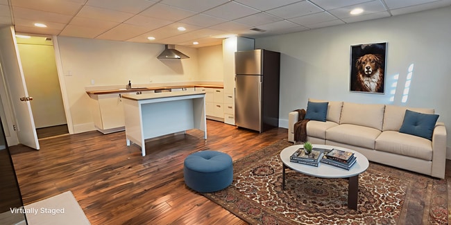 Building Photo - Remodeled 2-Bedroom Basement Home with Pri...