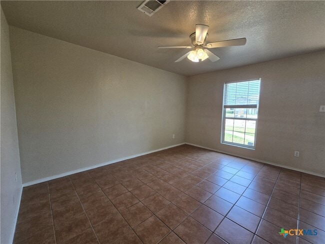 Photo - 1206 Industrial Blvd
