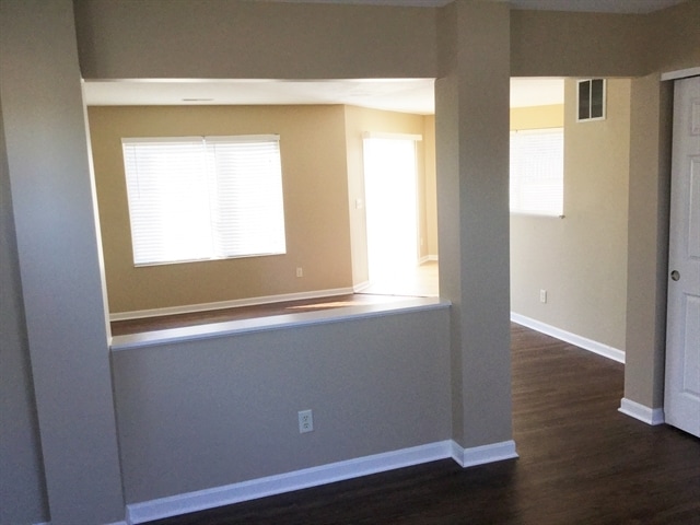 Photo - 5887 Hayden Dr