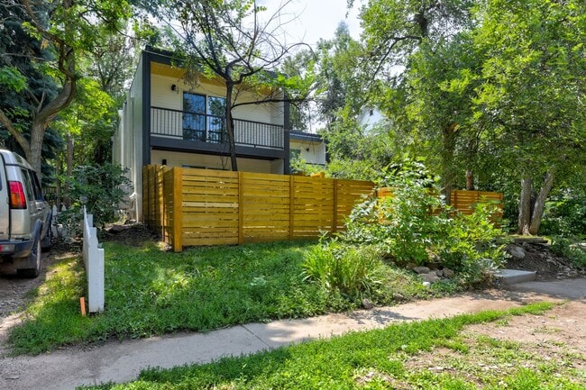 Photo - 616 Marine St Unit 1