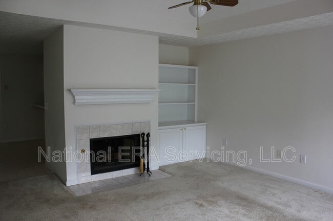 Photo - 30 Allen Oaks Way