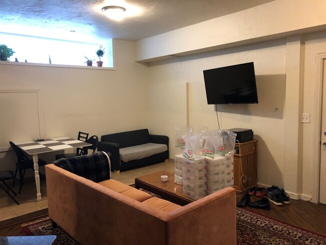 Photo - 519 Zulema St Apartment Unit #8