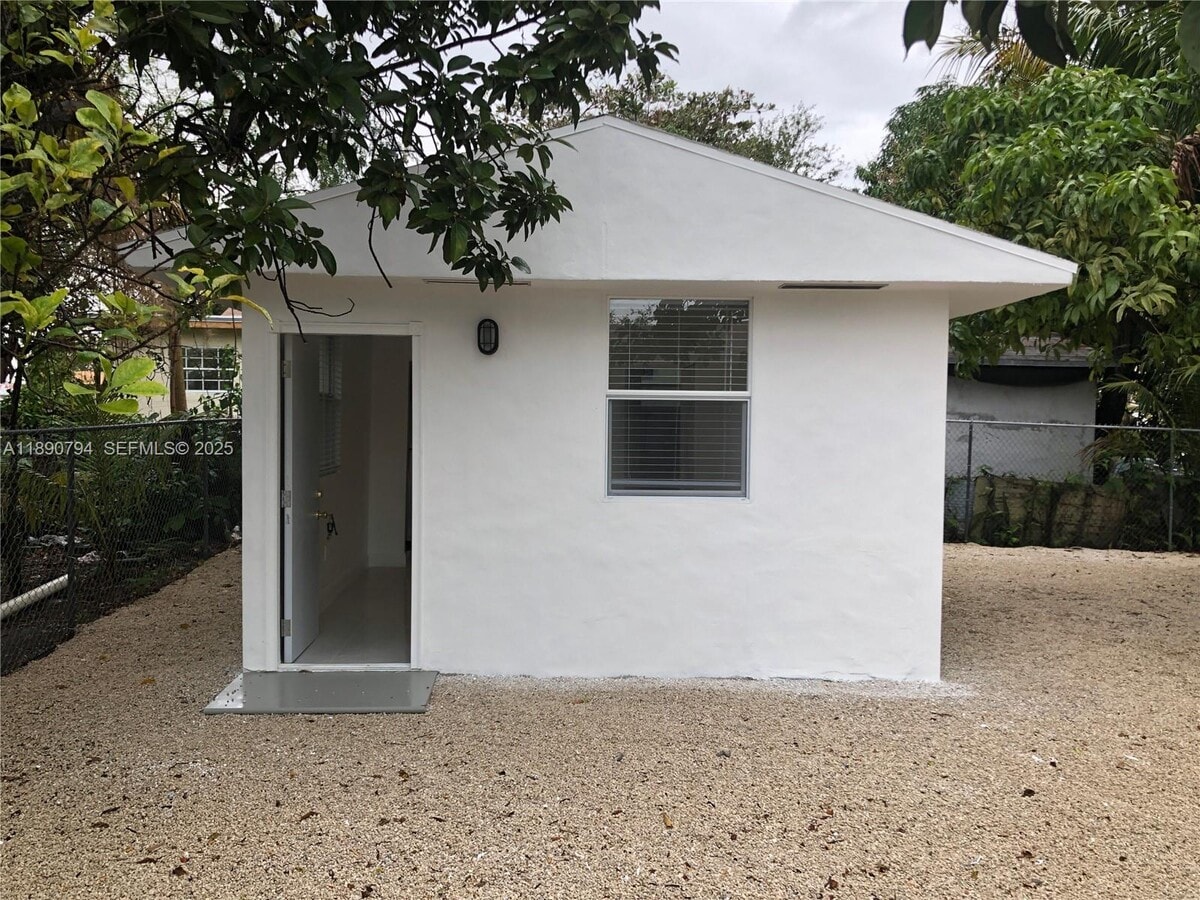 Photo - 179 NW 69th St Unit Rear