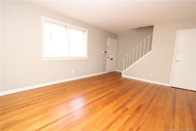 Photo - 1064 Nichols Dr