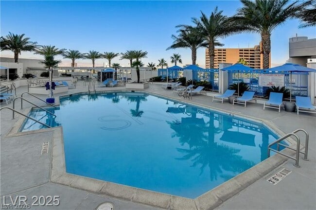 Building Photo - 2700 S Las Vegas Blvd Unit 3509