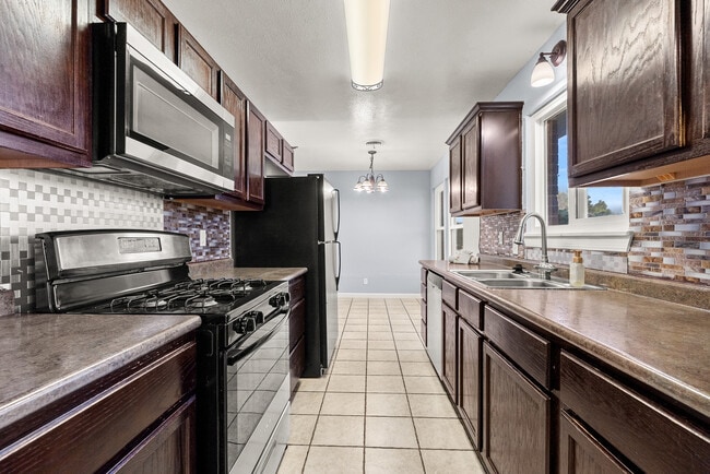 Photo - 1513 Westover Dr