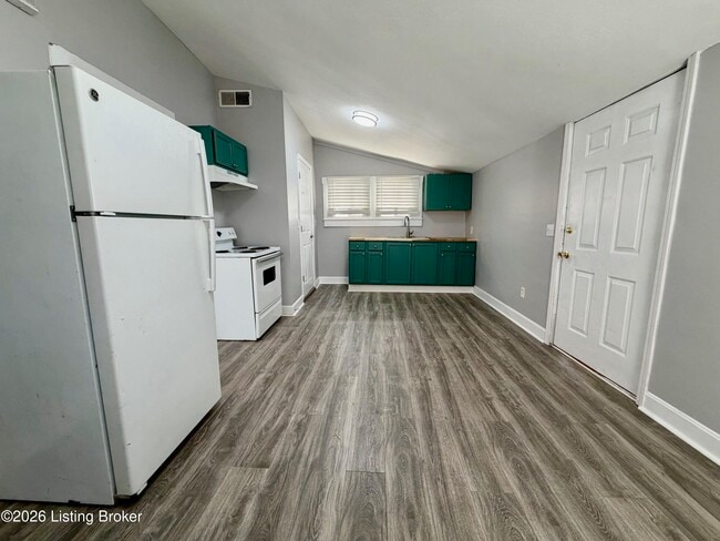 Photo - 1108 State St
