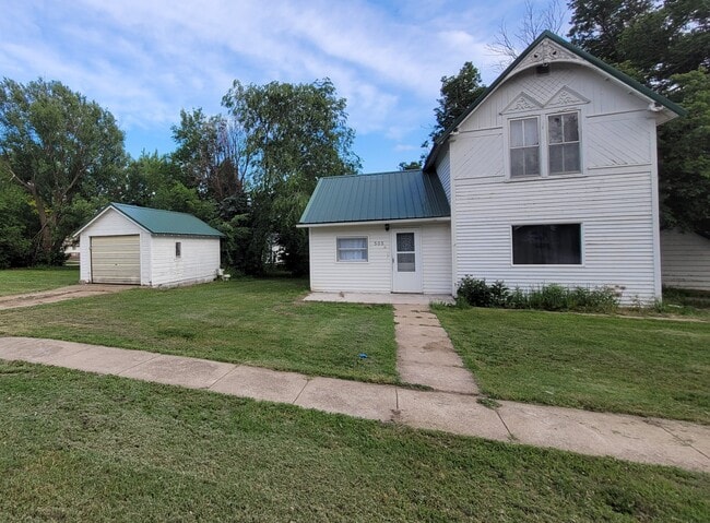 505 - 505 House
