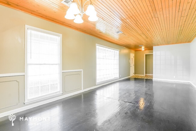 Photo - 3352 Ridgefield Dr