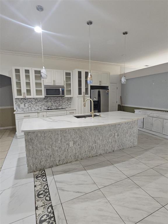 807 Massy Ct