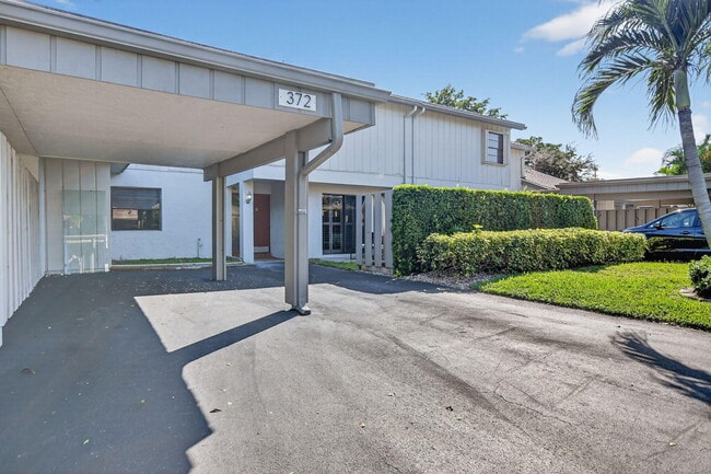 Photo - 372 Deer Creek Wildwood Ln E