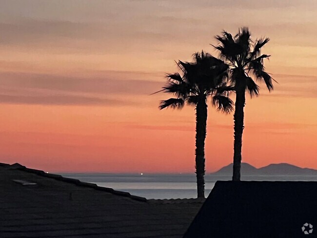 Building Photo - Coronado Beach House