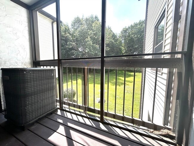 Photo - 15 Thompson Dr Unit 12