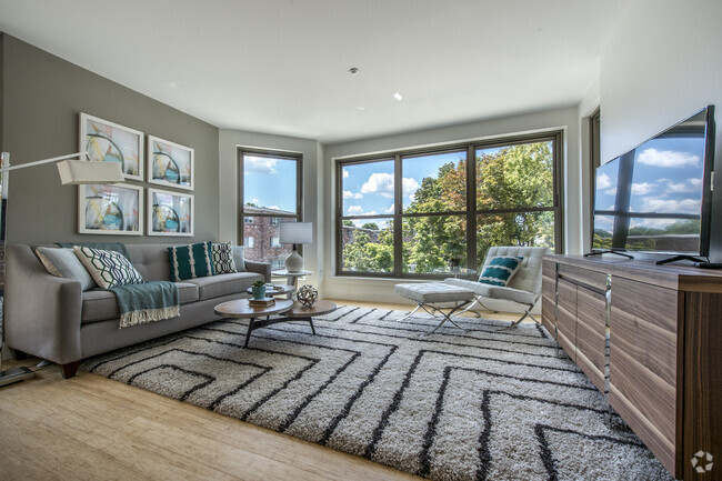 Building Photo - 60 Ashford St Rental