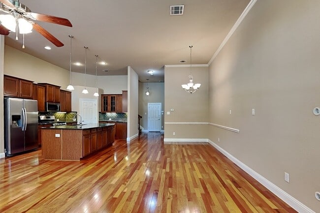 Photo - 2988 Sicily Way Unit #903