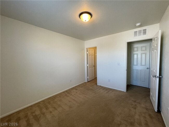 Building Photo - 10662 Summerbell St