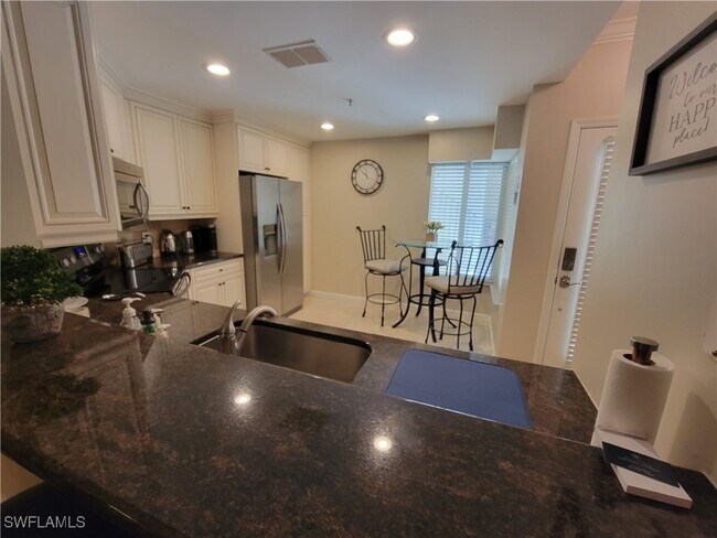 Photo - 3037 Driftwood Way Unidad 3505