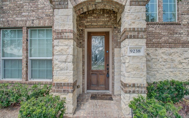 Photo - 9238 Solvista Pass Ln