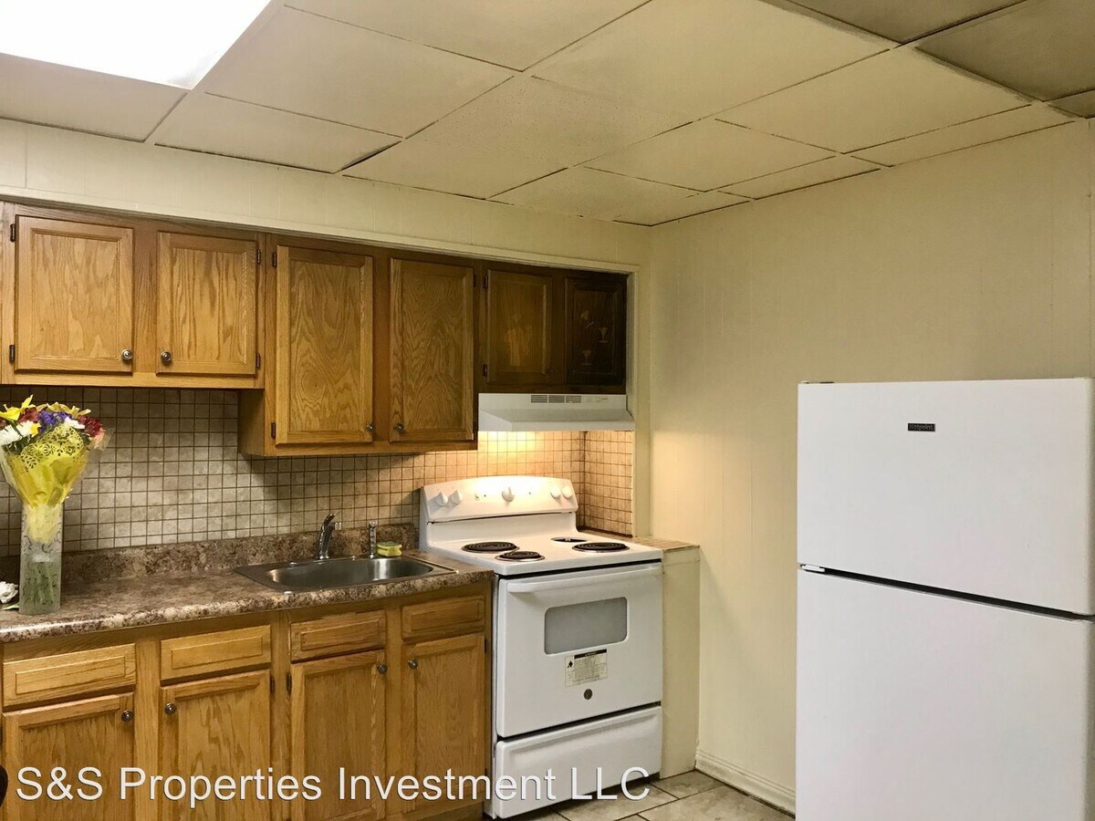 Photo - 1021 S Progress Ave